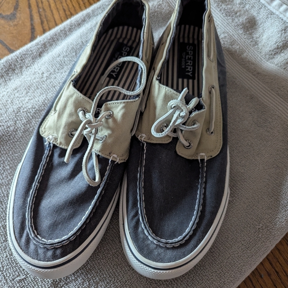 Sperry Men's Gray and Tan Boat Shoes